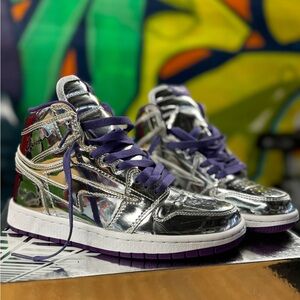 KOOL KIY : METALLIC SILVER / PURPLE SIZE 5.5